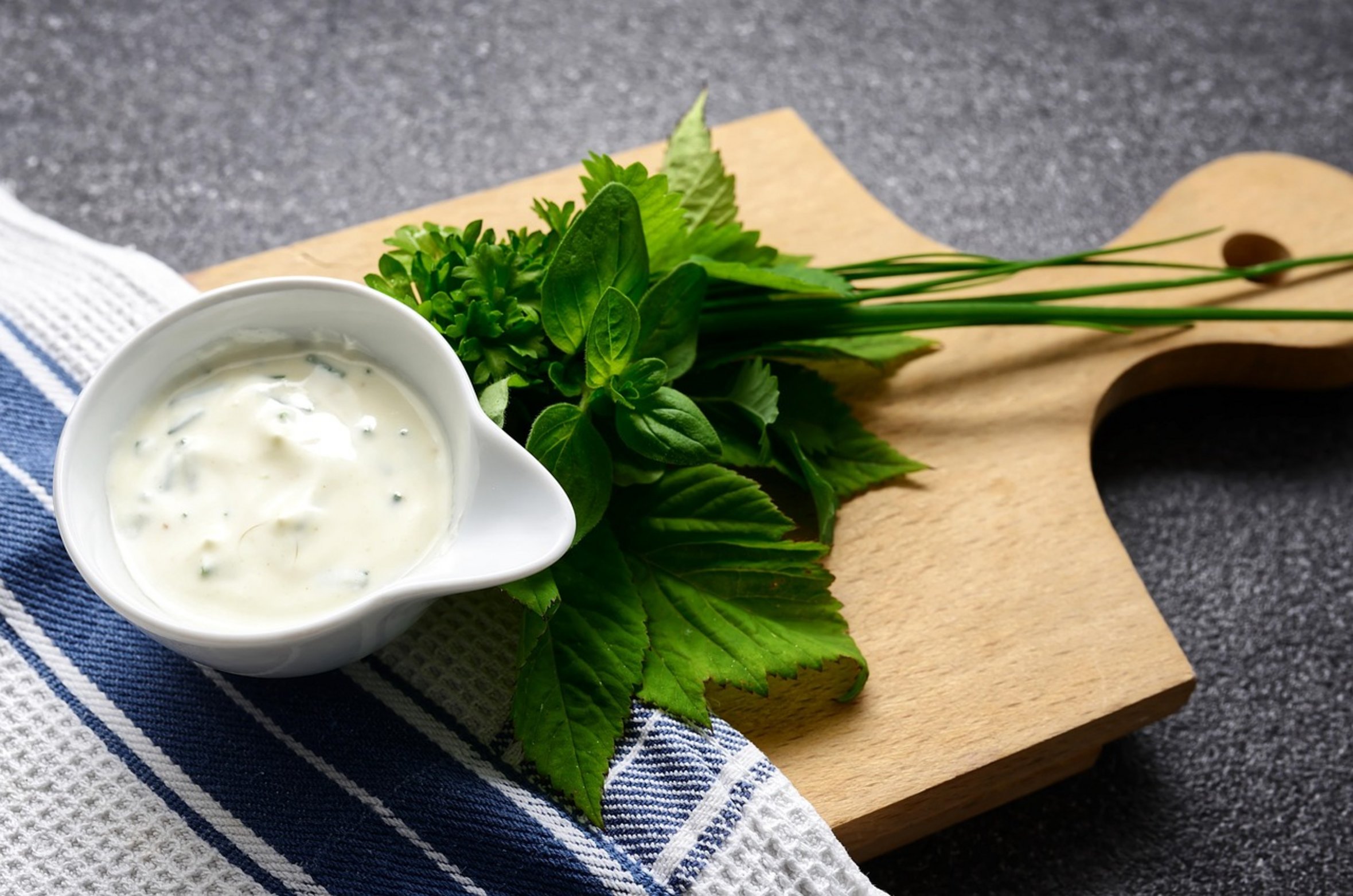 tartar sauce bowl tartar sauce bowl